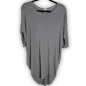 Floreat by Anthropologie (XS) Black + White Striped Lightweight Tunic Top
